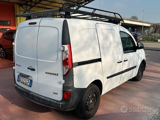 Usata Renault Kangoo 90 CV (66 kW) 2015 Bianco Monovolume