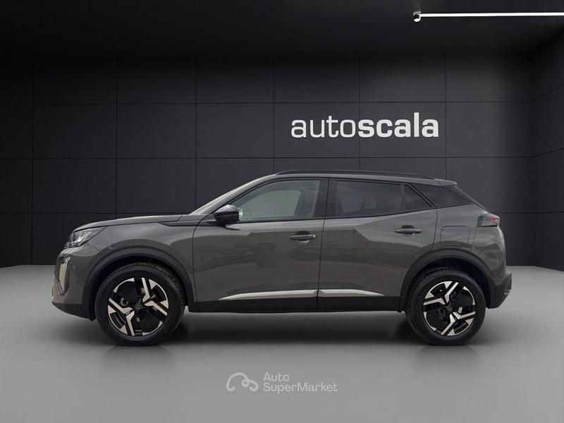 Usata Peugeot 2008 Allure 101 CV (74 kW) 2025 Gray SUV