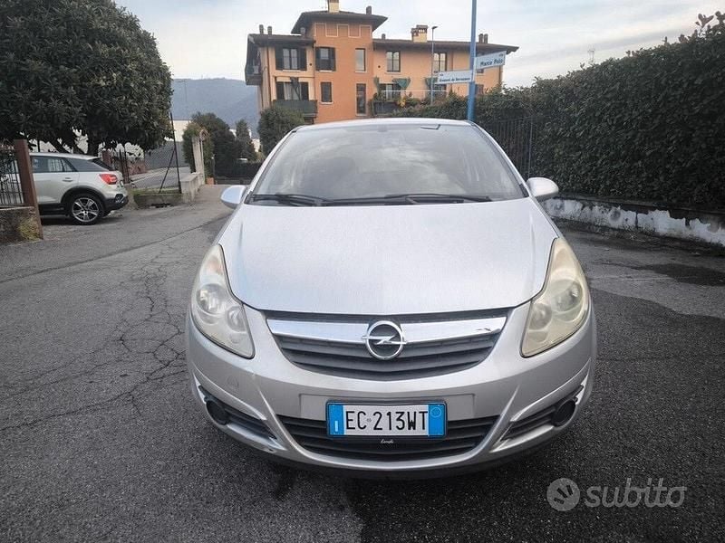 Usata Opel Corsa 80 CV (58 kW) 2010 Grigio Utilitaria