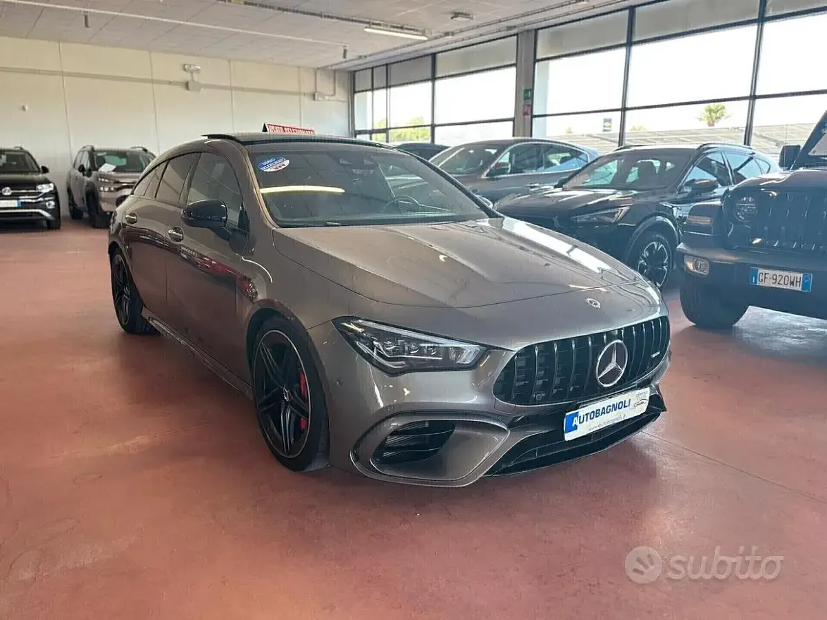 Usata Mercedes CLA45 AMG AMG 421 CV (309 kW) 2023 Grigio Coupé
