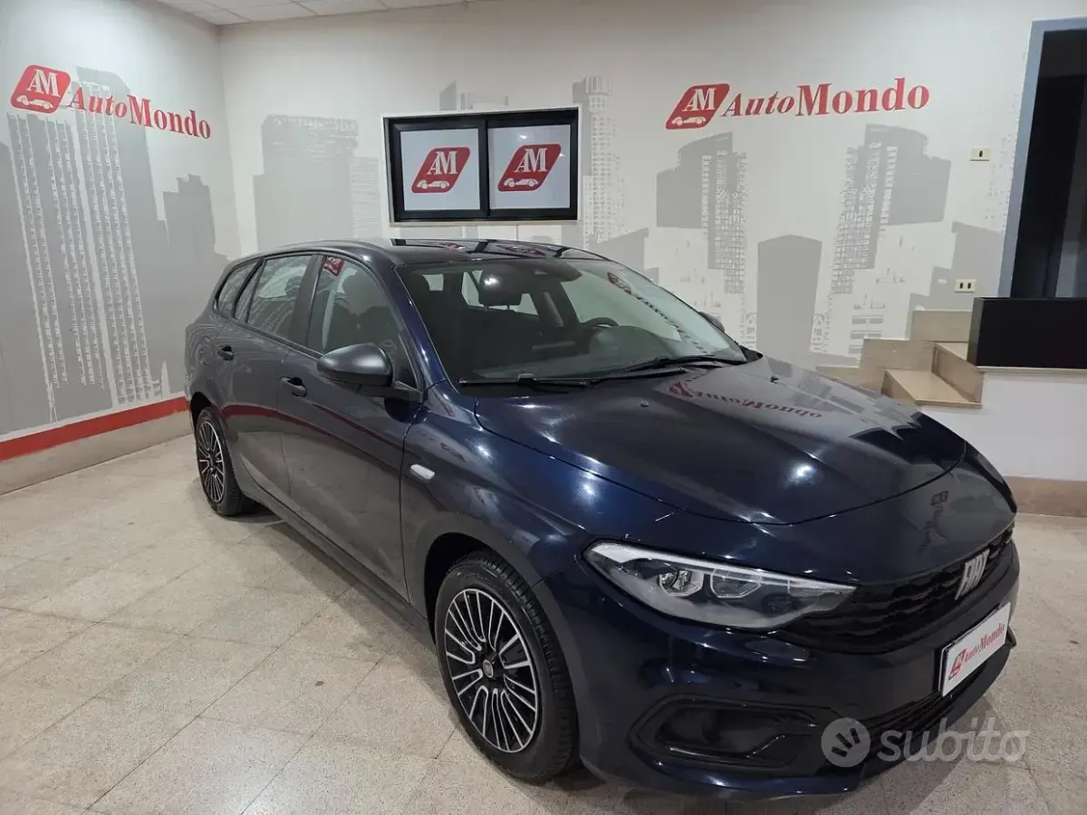Usata Fiat Tipo Life 131 CV (96 kW) 2021 Bluazzurro Station wagon