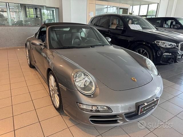 Usata Porsche 911 Carrera S Cabriolet 355 CV (261 kW) 2006 Grigio medio Cabrio