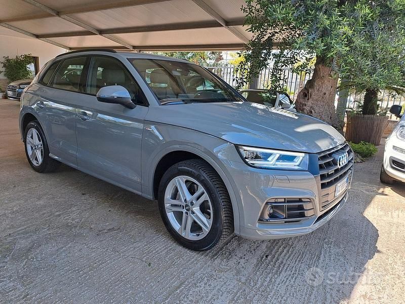 Usata Audi Q5 S-line plus 204 CV (150 kW) 2020 Grigio SUV