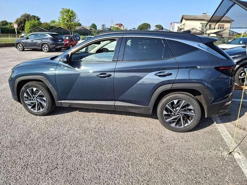 Usata Hyundai Tucson 150 CV (110 kW) 2022 Grigio petrolio met SUV