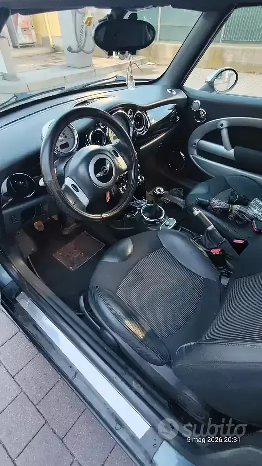 Usata Mini Cooper Cabriolet 116 CV (85 kW) 2005 Cabrio