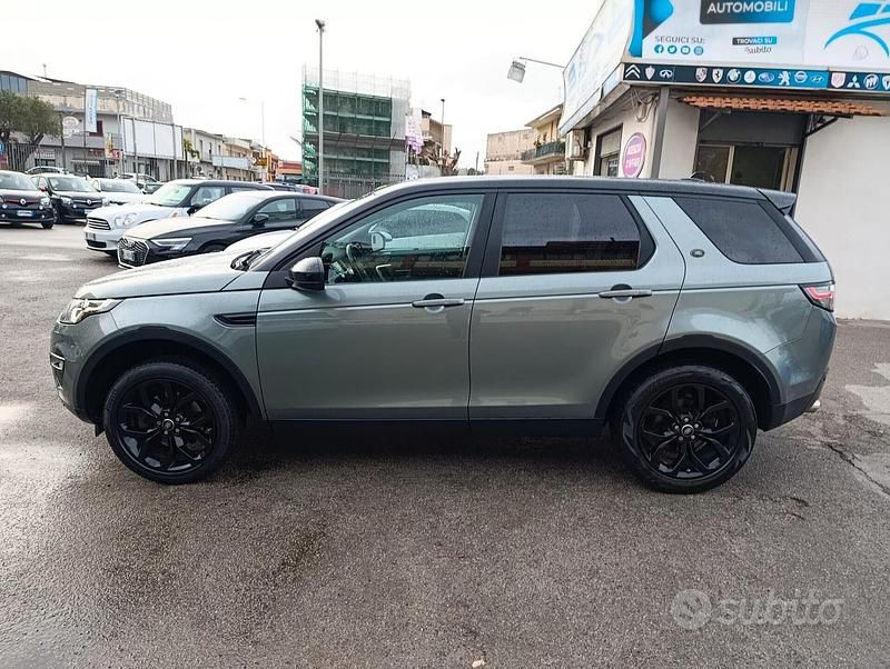 Usata Land Rover Discovery Sport HSE Luxury 180 CV (132 kW) 2015 Grigio SUV
