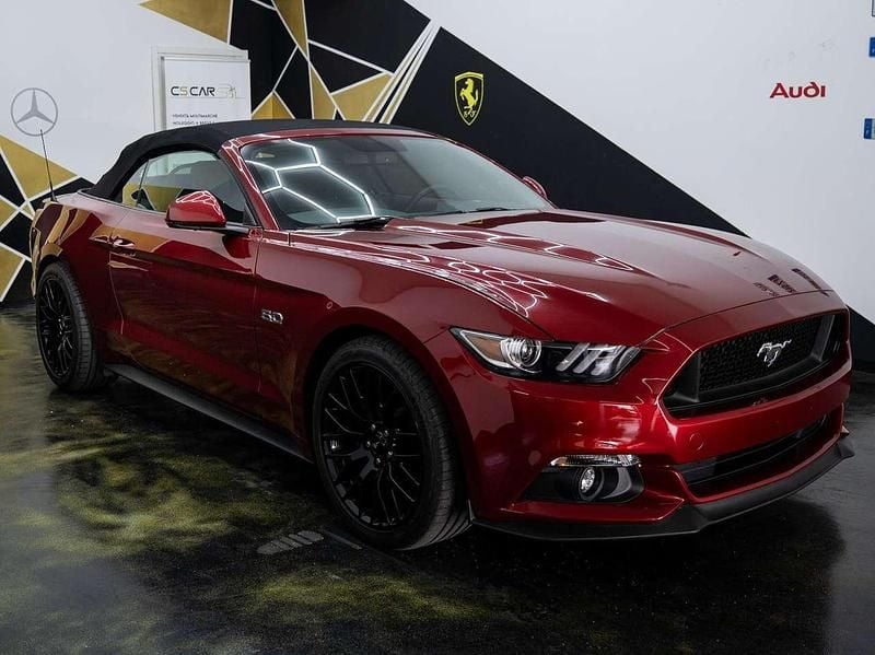 Usata Ford Mustang GT 421 CV (309 kW) 2017 Rosso Cabrio