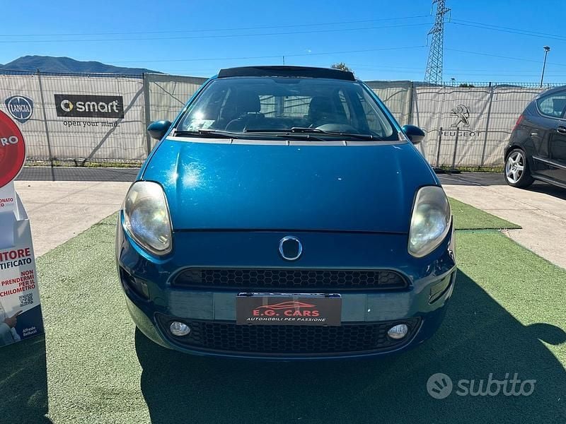 Usata Fiat Punto Sport 75 CV (55 kW) 2013 Blu Berlina