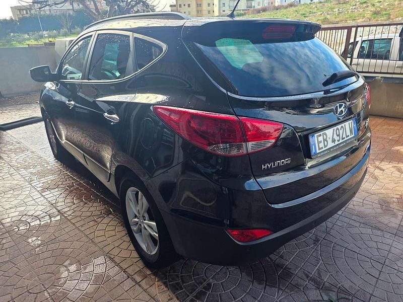 Usata Hyundai ix35 Comfort 136 CV (100 kW) 2010 Nero SUV