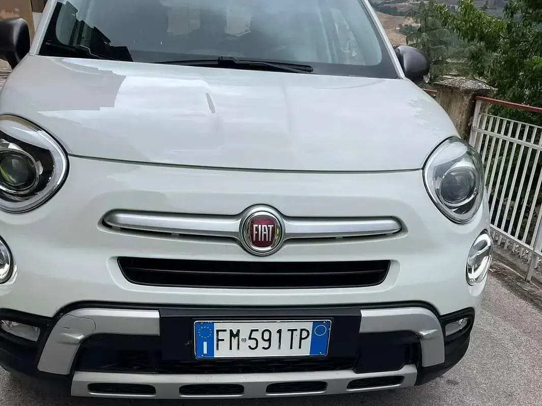 Usata Fiat 500 Cross 95 CV (69 kW) 2017 Bianco Station wagon