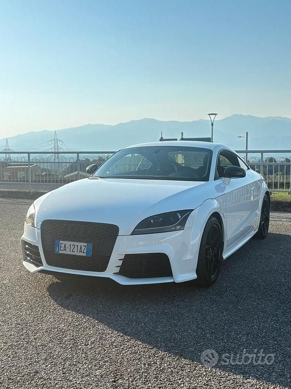 Usata Audi TT Ambiente 240 CV (176 kW) 2010 Bianco Coupé