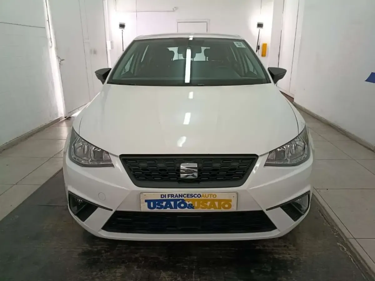 Usata Seat Ibiza Reference 90 CV (66 kW) 2019 Bianco metallizzato Utilitaria