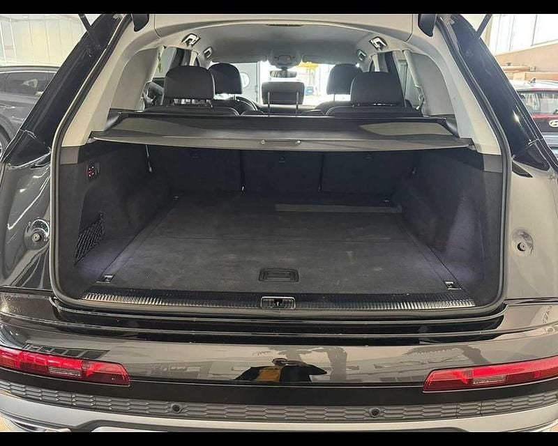 Usata Audi Q7 Sport 231 CV (169 kW) 2023 Nero SUV