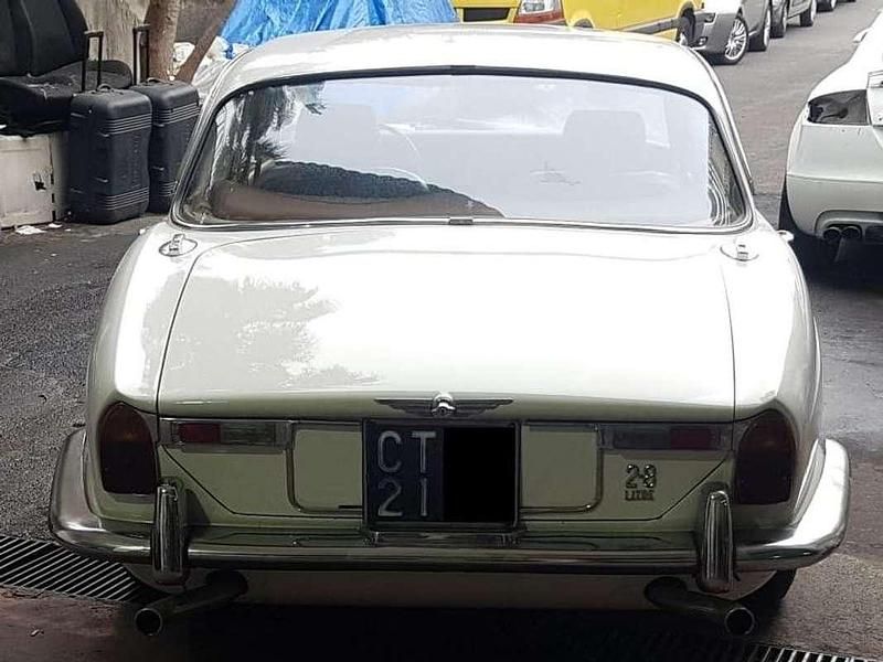 Usata Jaguar XJ6 179 CV (131 kW) 1969 Bianco Berlina