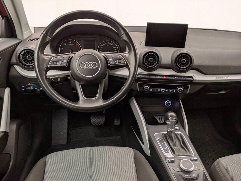 Usata Audi Q2 Design 150 CV (110 kW) 2017 Arancione SUV