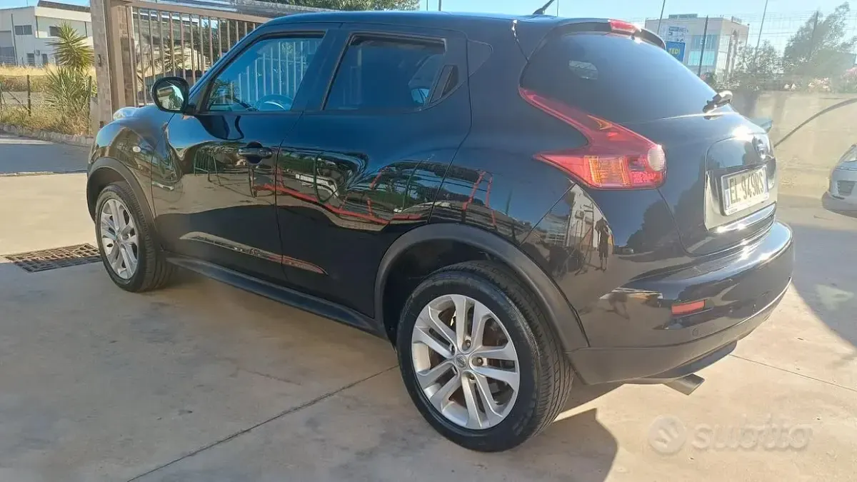 Usata Nissan Juke Tekna 110 CV (80 kW) 2012 Nero SUV