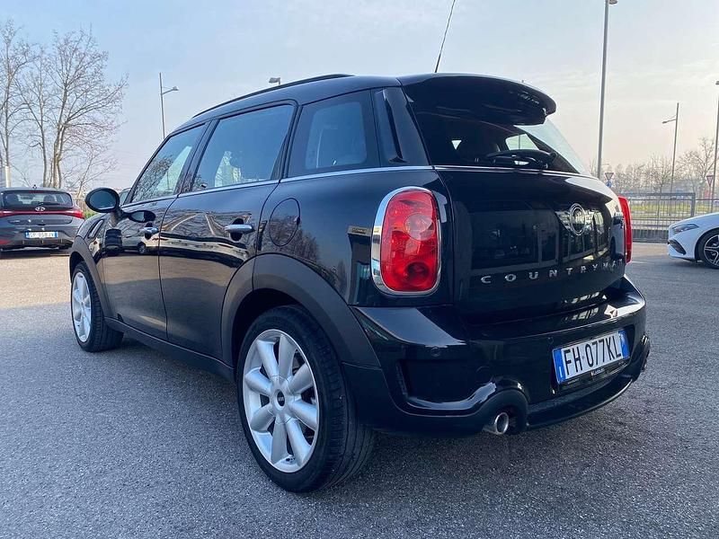 Usata Mini Cooper SD Countryman 143 CV (105 kW) 2016 Nero SUV