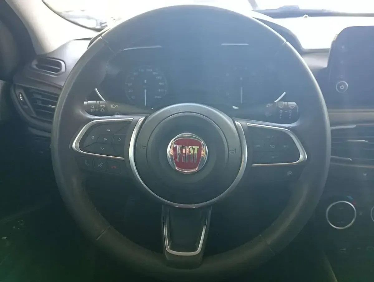 Usata Fiat Tipo 101 CV (74 kW) 2023 Grigio Berlina