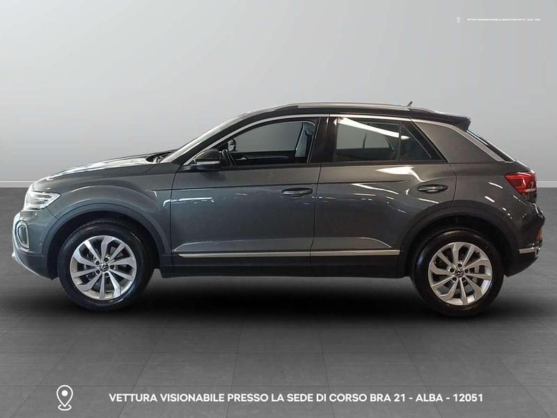 Usata VW T-Roc Style 150 CV (110 kW) 2023 Indium grey metallizzato nero SUV