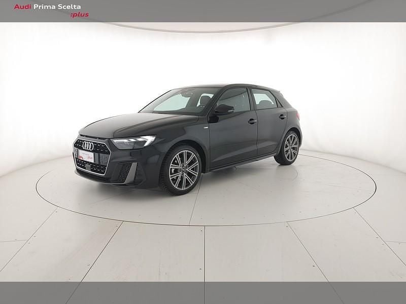 Usata Audi A1 Sportback S-Line 110 CV (80 kW) 2023 0e nero mito metallizzato Utilitaria
