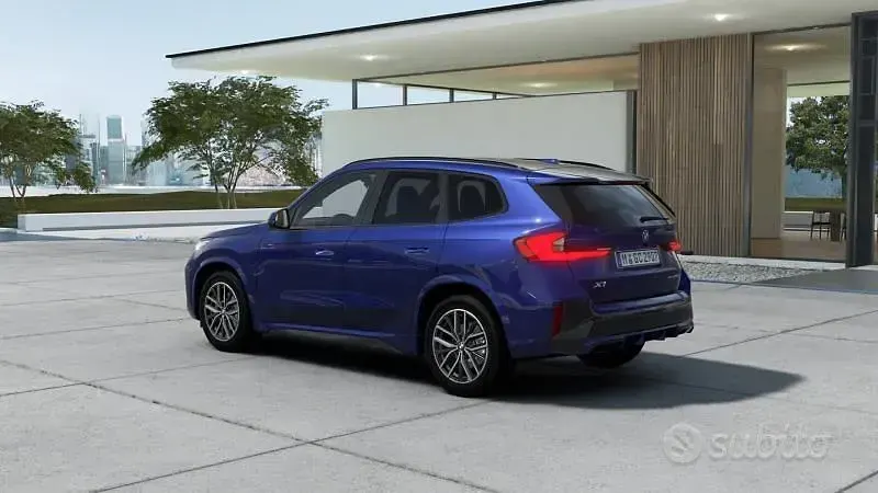 Nuova BMW X1 M Sport 163 CV (119 kW) 2026 Bluazzurro SUV