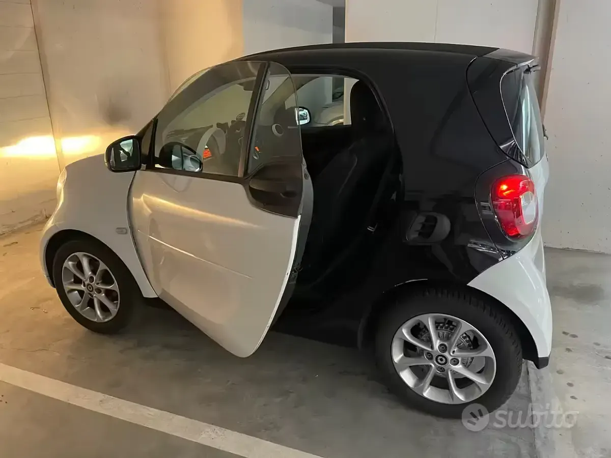 Usata Smart ForTwo Coupé 71 CV (52 kW) 2017 Coupé