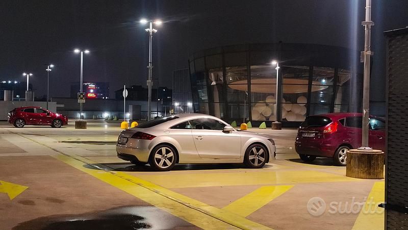 Usata Audi TT 160 CV (117 kW) 2008 Grigio Coupé