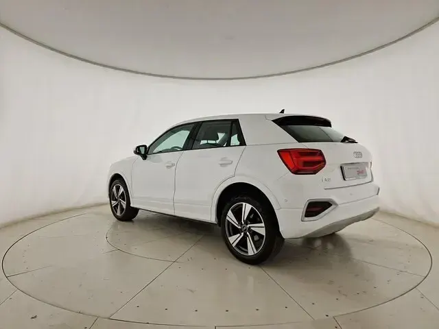 Usata Audi Q2 Admired 150 CV (110 kW) 2020 Bianco ibis SUV