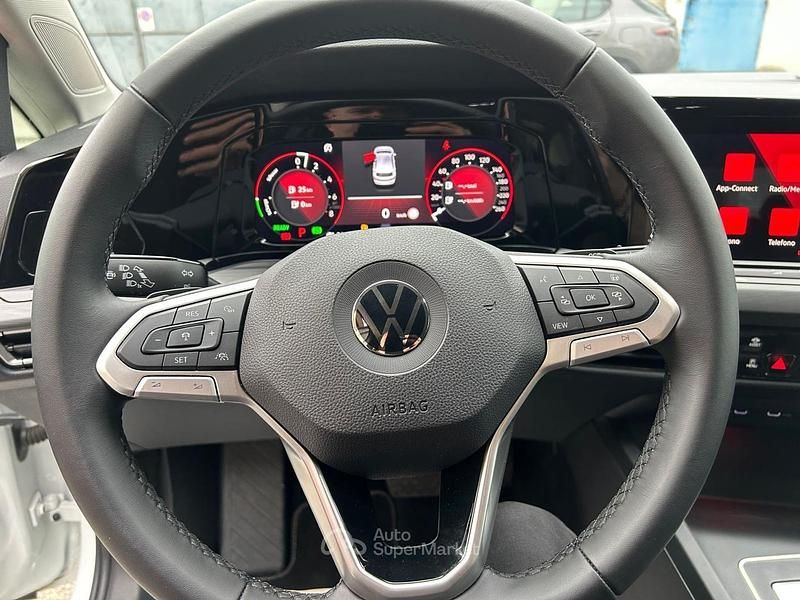 Usata VW Golf VII Style 204 CV (150 kW) 2021 Bianco Utilitaria