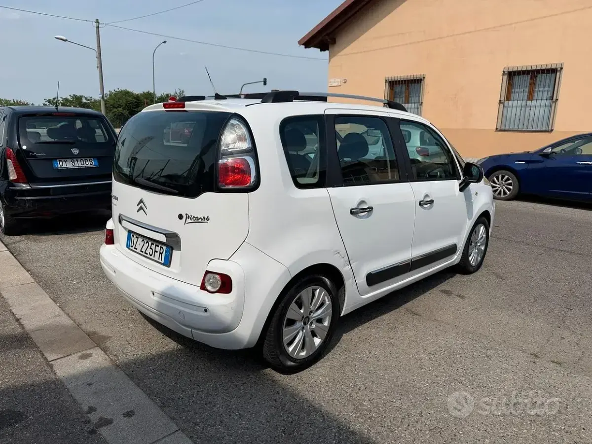 Usata Citroën C3 Picasso Exclusive 95 CV (69 kW) 2009 Bianco Monovolume