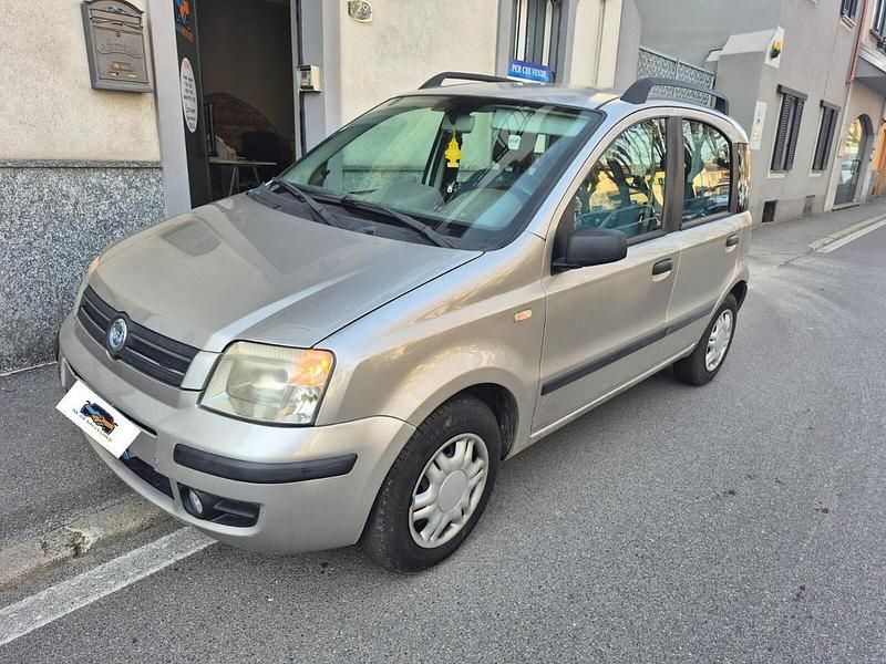 Usata Fiat Panda Dynamic 59 CV (43 kW) 2003 Argento Utilitaria