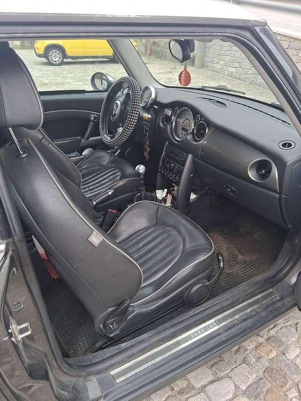 Usata Mini Cooper 116 CV (85 kW) 2006 Grigio Utilitaria