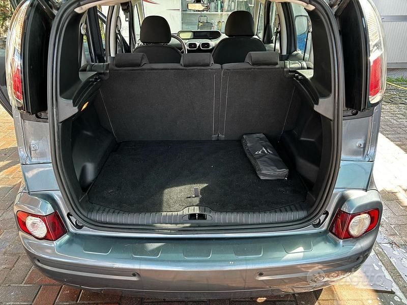 Usata Citroën C3 Picasso Attraction 92 CV (67 kW) 2012 Grigio Monovolume