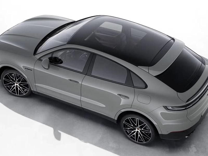 Nuova Porsche Cayenne 470 CV (345 kW) 2026 Gesso SUV