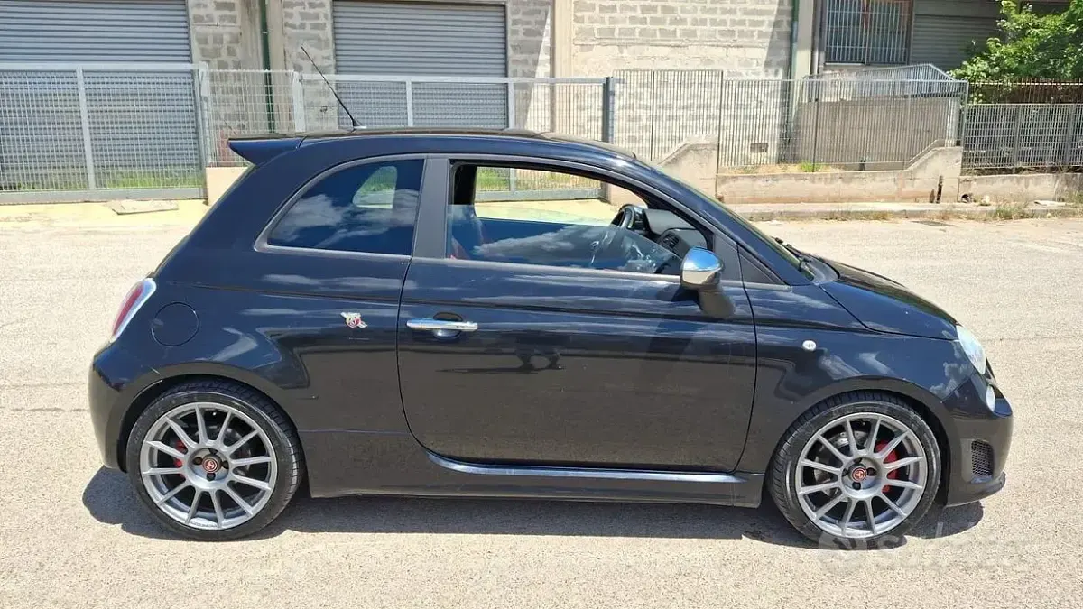 Usata Abarth 500 140 CV (102 kW) 2010 Nero Berlina