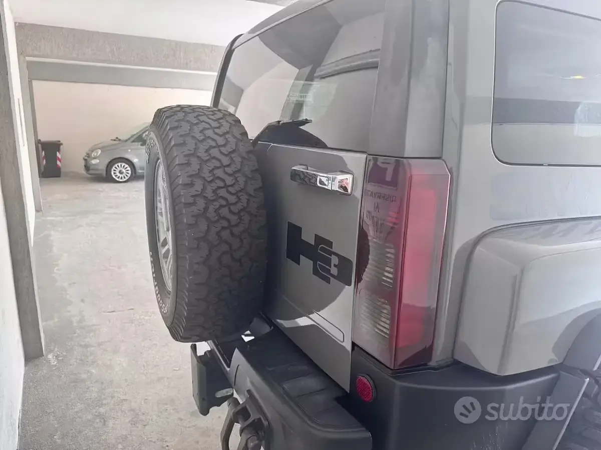Usata Hummer H3 245 CV (180 kW) 2008 Grigio SUV