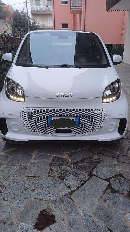 Usata Smart ForTwo Coupé 41 kW (56 CV) 2024 Utilitaria