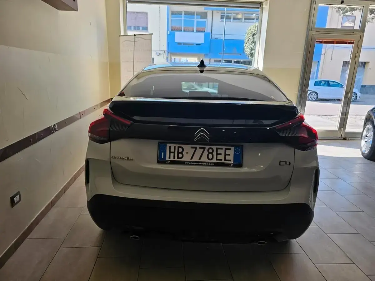 Usata Citroën C4 PureTech 130 CV (95 kW) 2026 Bianco SUV