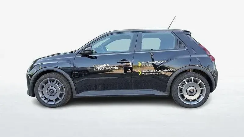 Nuova Renault 5 E-Tech Urban 69 kW (95 CV) 2026 Nero