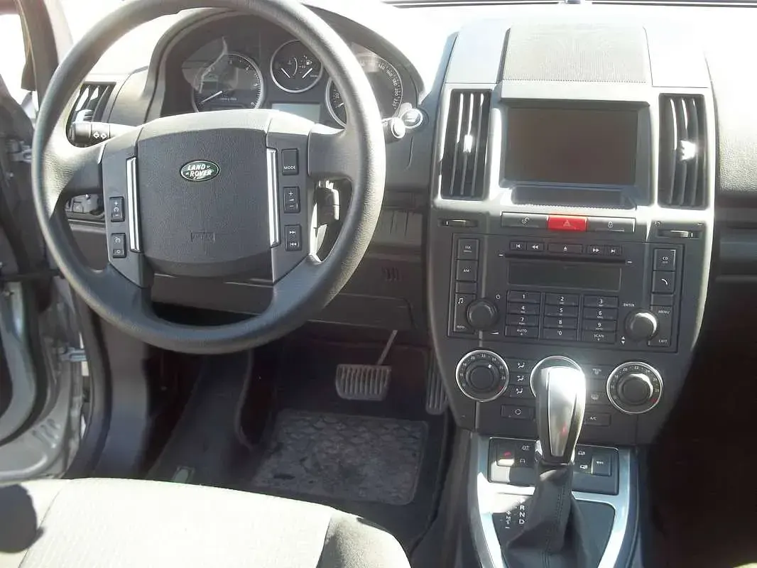 Usata Land Rover Freelander 2 160 CV (117 kW) 2010 Argento SUV