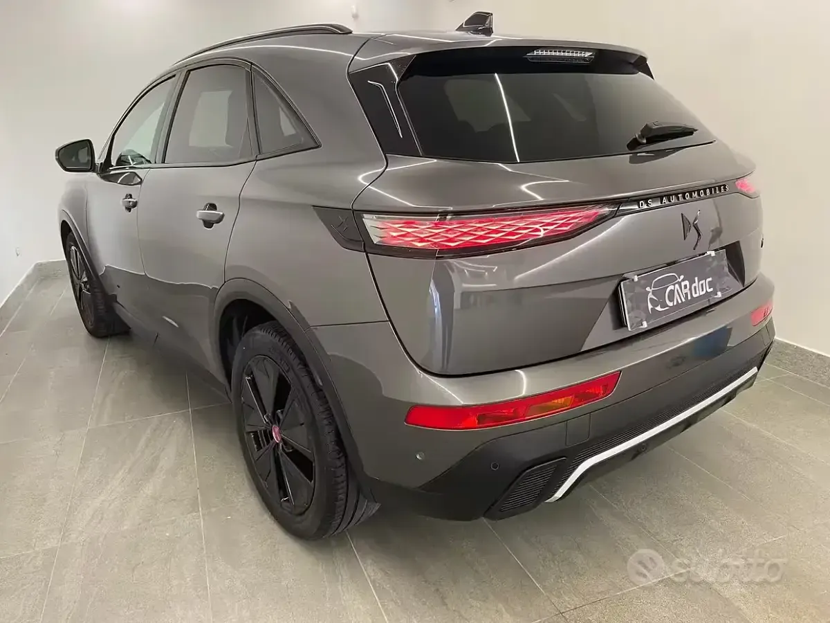 Usata DS Automobiles DS7 Crossback Performance 131 CV (96 kW) 2023 Grigio SUV