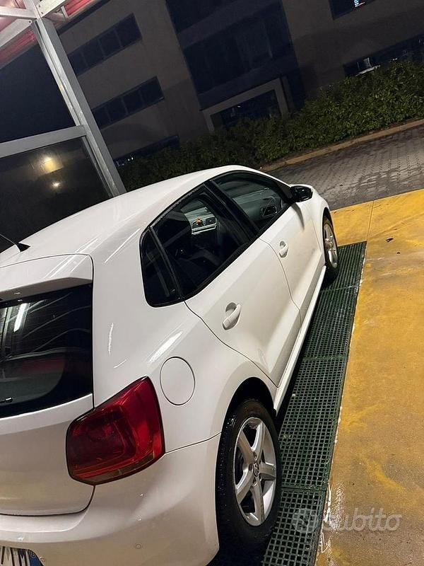 Usata VW Polo Sound 75 CV (55 kW) 2014 Utilitaria