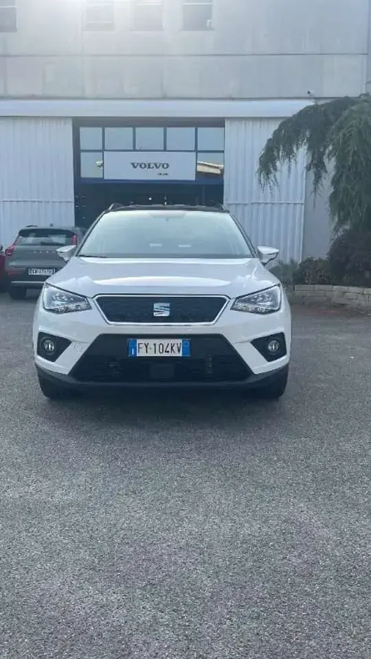 Usata Seat Arona Style 95 CV (69 kW) 2019 Bianco SUV
