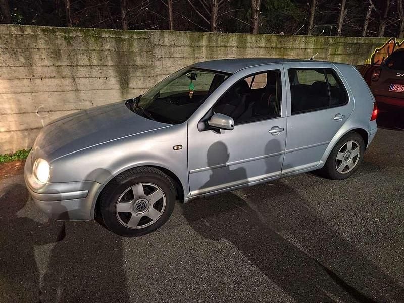 Usata VW Golf 101 CV (74 kW) 1998 Berlina