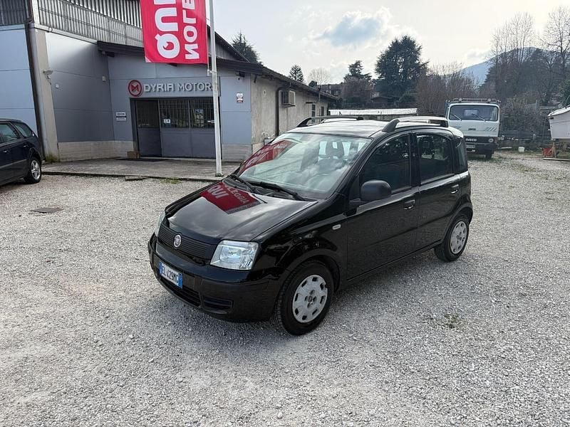 Usata Fiat Panda Dynamic 69 CV (50 kW) 2011 Nero Utilitaria