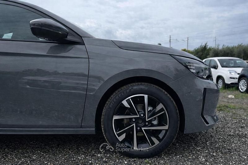 Usata Opel Corsa S 75 CV (55 kW) 2024 Grafik grey Utilitaria