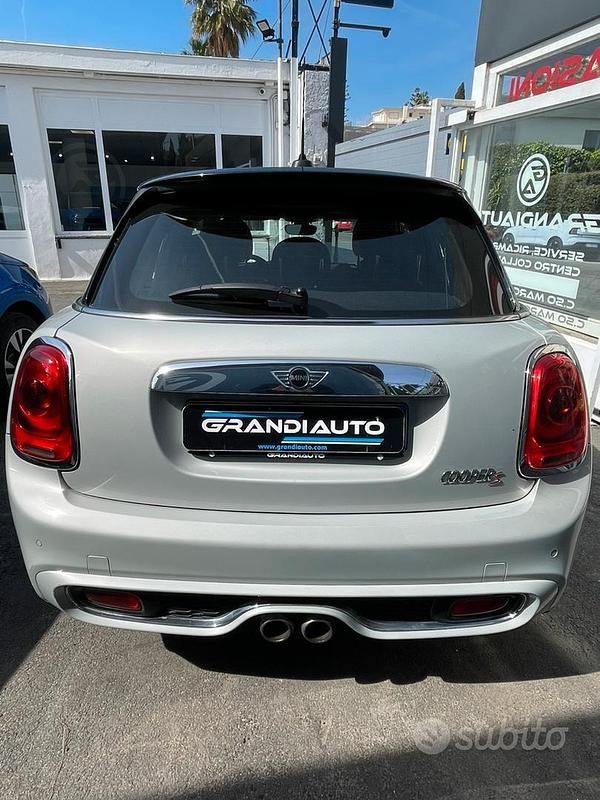 Usata Mini Cooper S Hype 190 CV (139 kW) 2018 Grigio Utilitaria