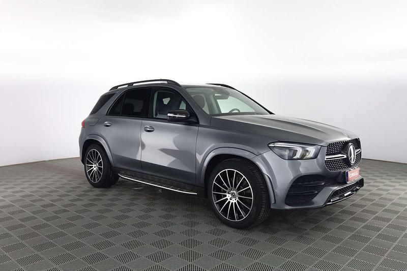 Usata Mercedes GLE300 Premium 245 CV (180 kW) 2021 Argento selenite SUV