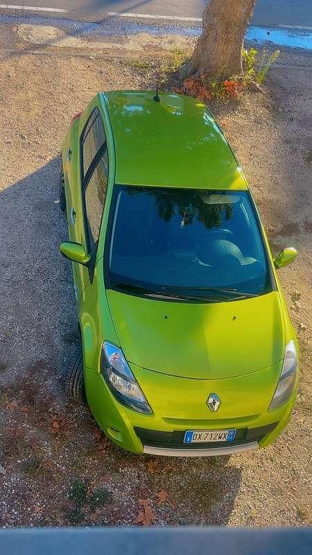 Usata Renault Clio II Campus 75 CV (55 kW) 2009 Berlina