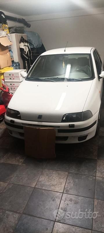 Usata Fiat Punto 1995 Bianco Berlina